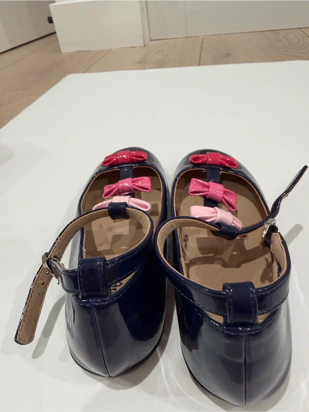 Gymboree Navy Patent Mary Jane Shoes with Pink Bow Accents